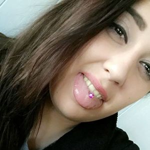 Meet your Posher, Lucretia